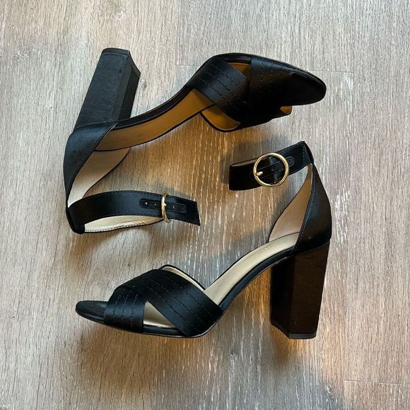 Ann Taylor Shoes - Ann Taylor Whitney Satin Block Heel Sandals - Black - Size 7